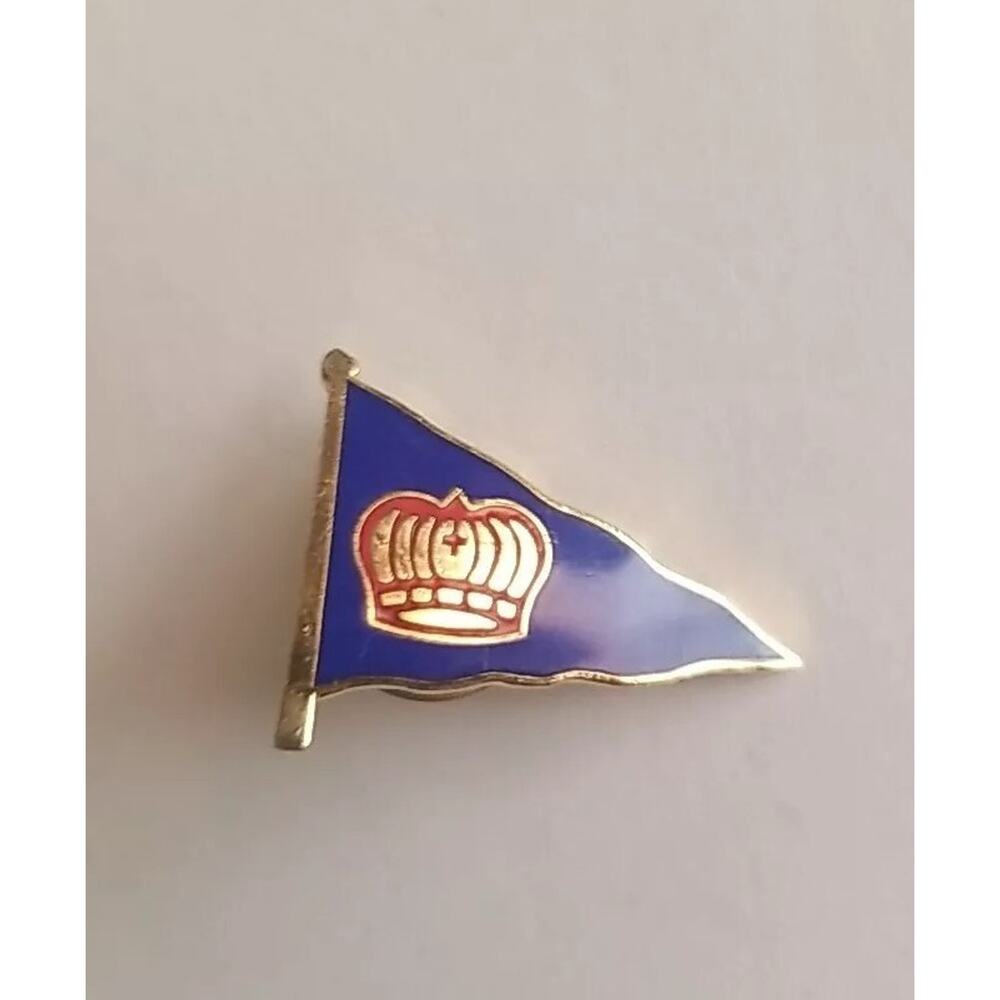 Blue Flag Red Crown Enamel Souvenir Lapel Pin